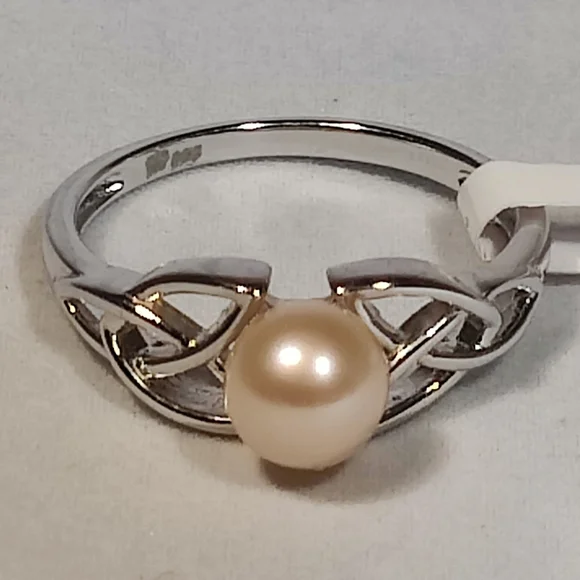 Vantel Pearls Time Everlasting Ring - Picture 1 of 7